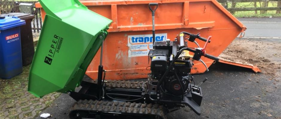 Der Zipper MD500HS mit gekippter Mulde